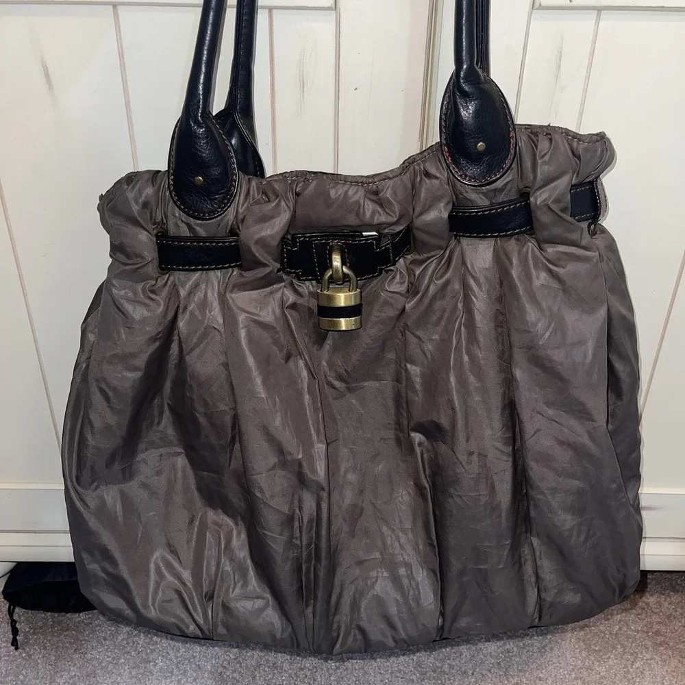 Mitzi Baker Vintage Designer Bag - Puffer Nylon & Leather Army Green 17W 13L